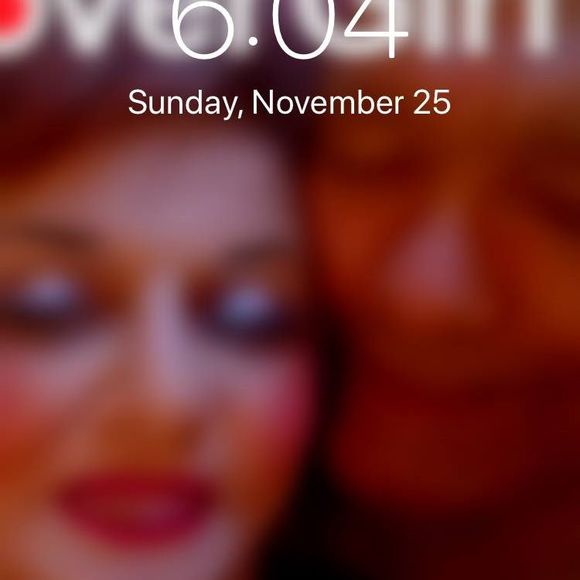 Meet your Posher, Gwendolyn - Picture 1 of 1